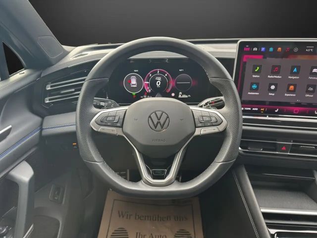 Volkswagen Tiguan 4Motion R-Line