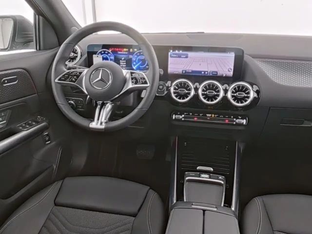 Mercedes-Benz EQA 300 4MATIC Progressive