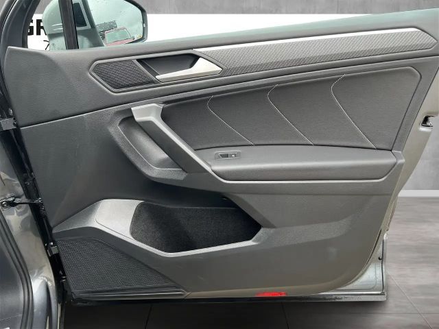 Volkswagen Tiguan 4Motion R-Line