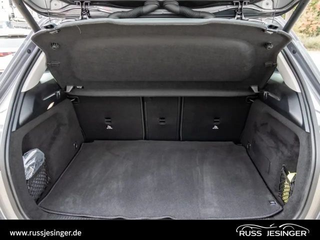 Mercedes-Benz B 180 Progressive Sedan