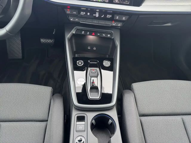 Audi A3 30 TFSI Sedan