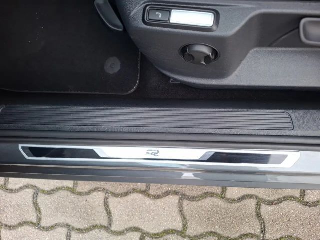 Volkswagen T-Roc DSG R-Line