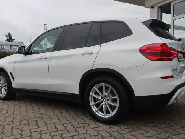 BMW X3 Advantage pakket xDrive30e