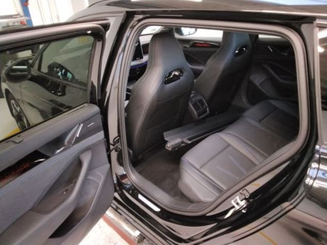 Volkswagen Passat 2.0 TSI DSG R-Line Variant