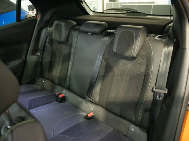 Peugeot 2008 EAT8 GT-Line PureTech