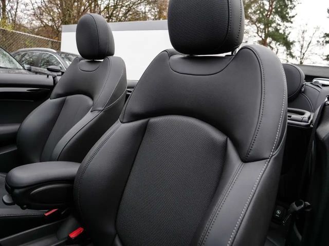 MINI John Cooper Works Cabrio John Cooper Works Apt.FW RFK ACC DA PA H/K DAB HuD