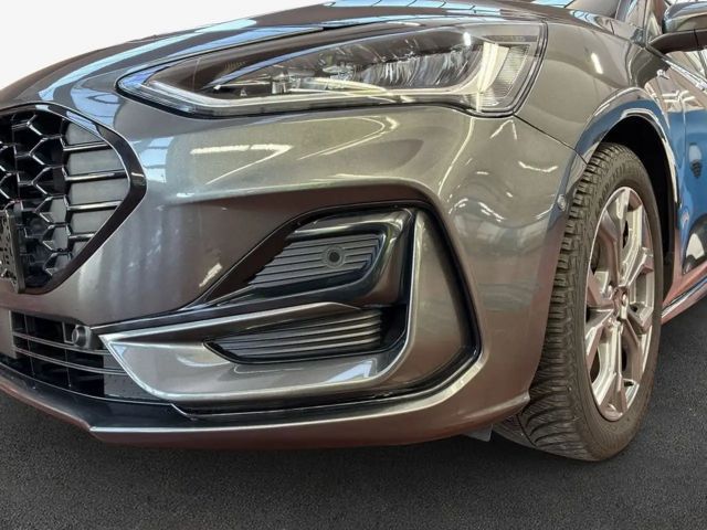 Ford Focus EcoBoost ST Line Wagon