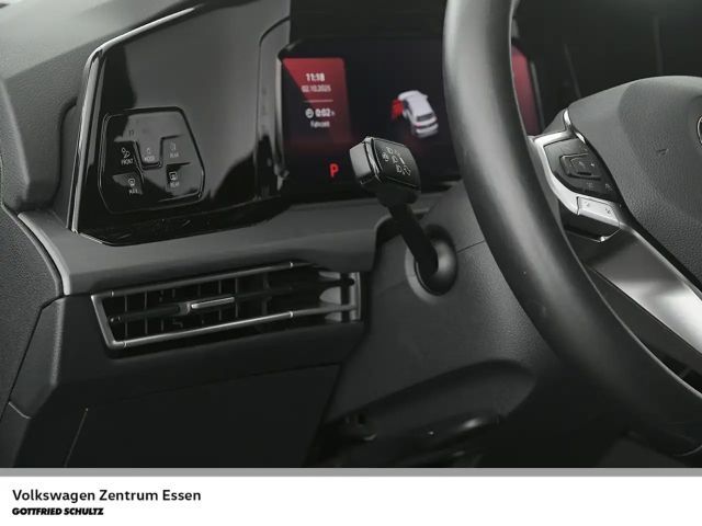 Volkswagen Golf Business DSG Style