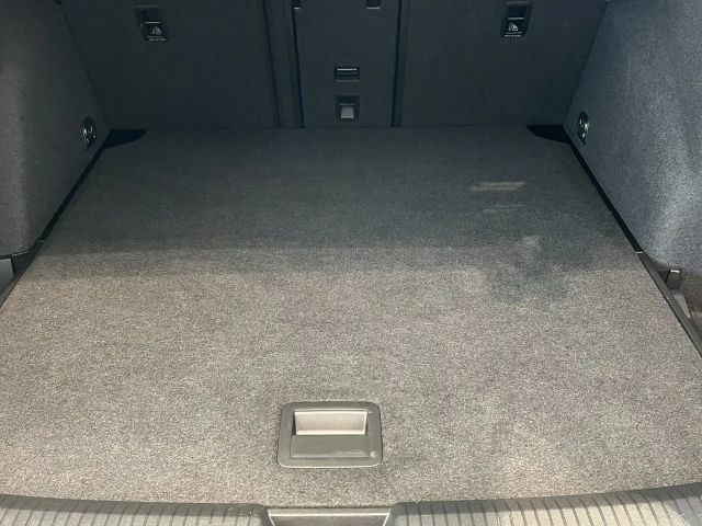 Volkswagen Golf DSG Life Variant