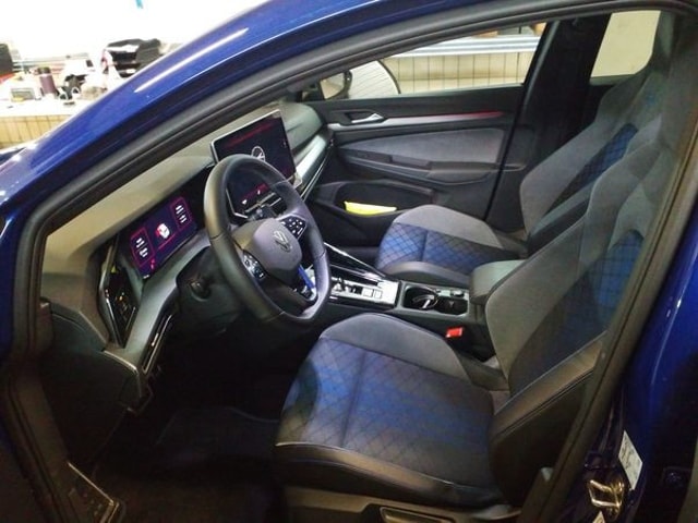 Volkswagen Golf 2.0 TSI DSG