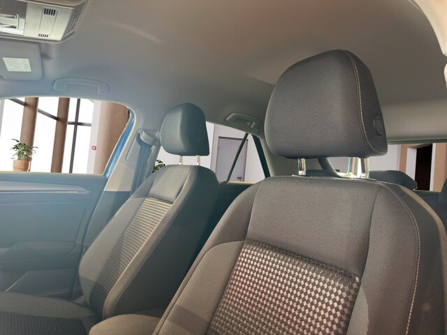 Volkswagen T-Roc T-ROC 1.0    CL   BT081 TSIM6F