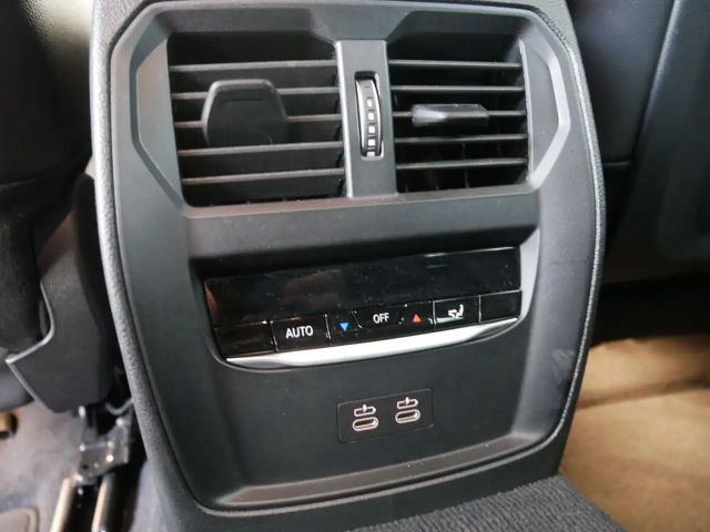 BMW 320 320d M-Sport xDrive