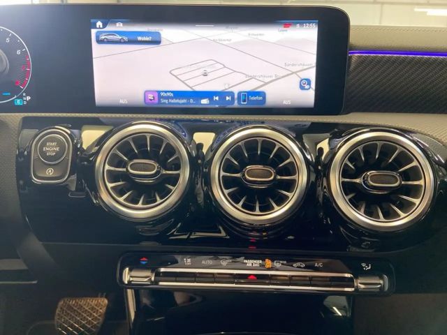 Mercedes-Benz CLA 180 CLA