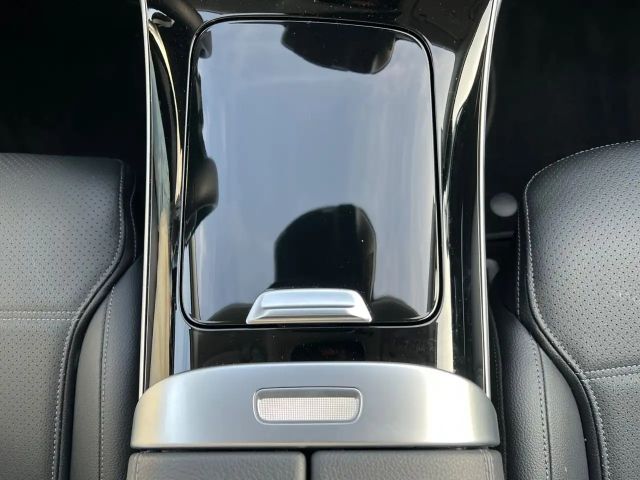 Mercedes-Benz C 220 AVANTGARDE C 220 d Estate