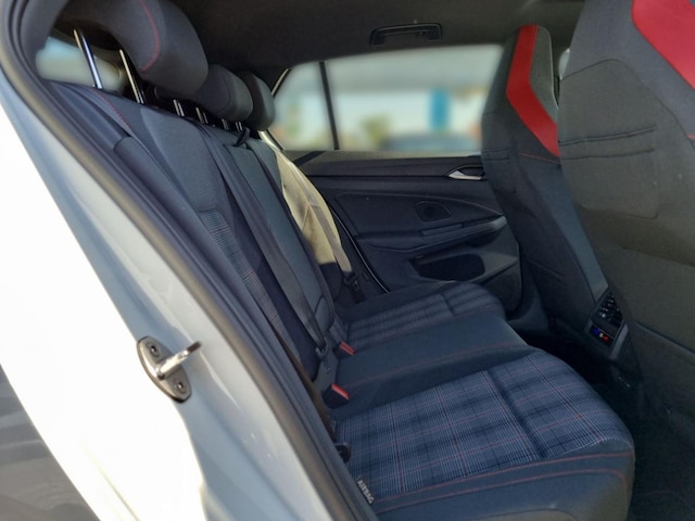 Volkswagen Golf DSG GTI