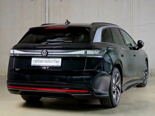 Volkswagen ID.7 Business Pro Tourer