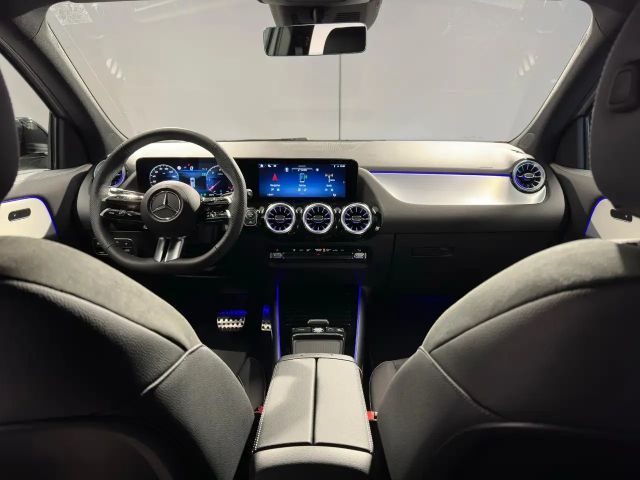 Mercedes-Benz GLA 200 4MATIC GLA 200 d