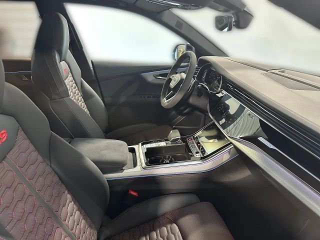 Audi RS Q8 Performance