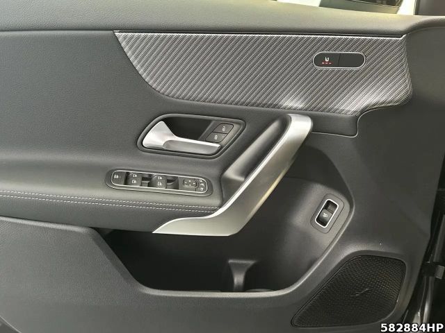 Mercedes-Benz A 180 Limousine +PROGRSSIVE-LINE-ADVANCED+LED+