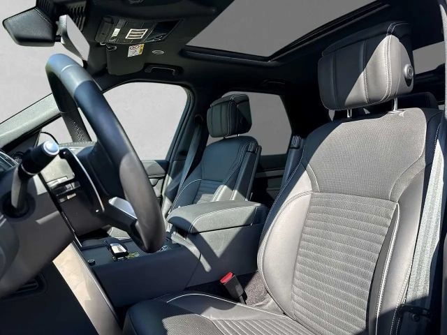 Land Rover Discovery D300 Dynamic HSE