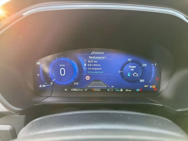 Ford Kuga Plug in Hybrid ST Line X