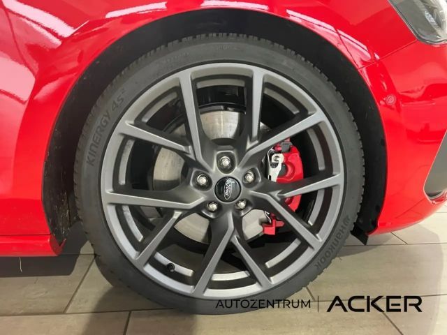 Ford Focus ST Line Wagon