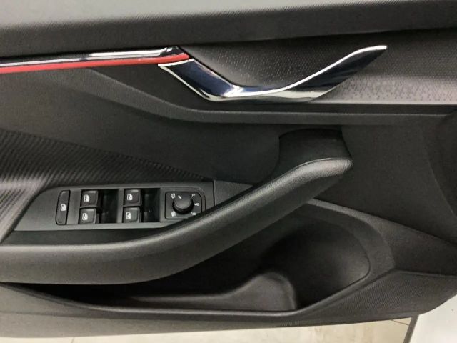 Skoda Kamiq 1.0 TSI Monte Carlo