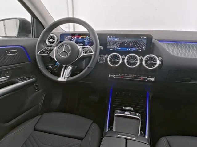 Mercedes-Benz GLA 200 Progressive