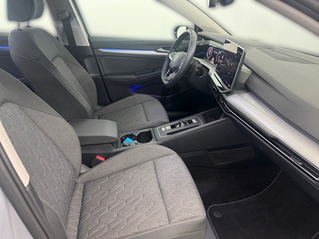 Volkswagen Golf 1.5 eTSI Golf VIII Life