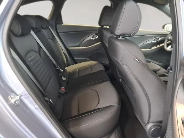 Hyundai i30 Advantage Hybrid