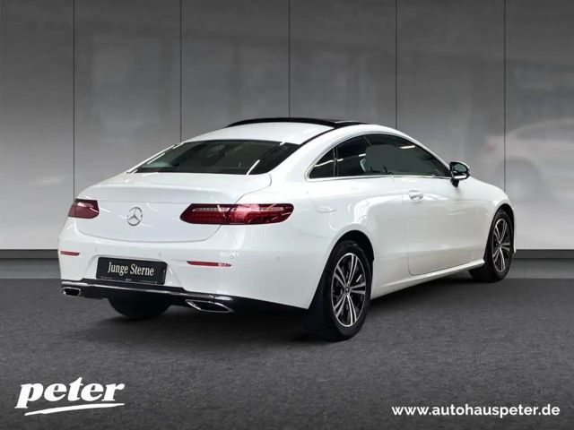Mercedes-Benz E 220 AVANTGARDE Coupé E 220 d