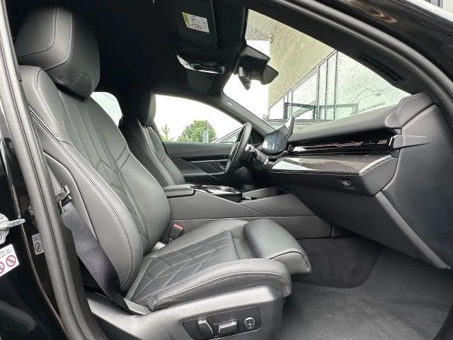 BMW 540 540d M-Sport Touring xDrive