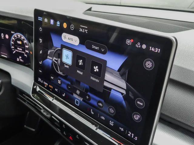 Volkswagen Golf 1.5 eTSI DSG Golf VIII