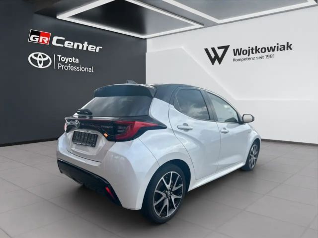 Toyota Yaris Hatchback Hybride Style