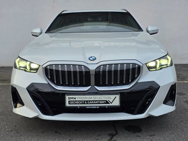 BMW 520 520i M-Sport Touring