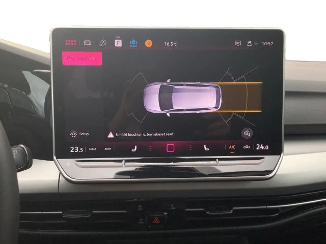 Volkswagen Golf 1.5 TSI Life Variant