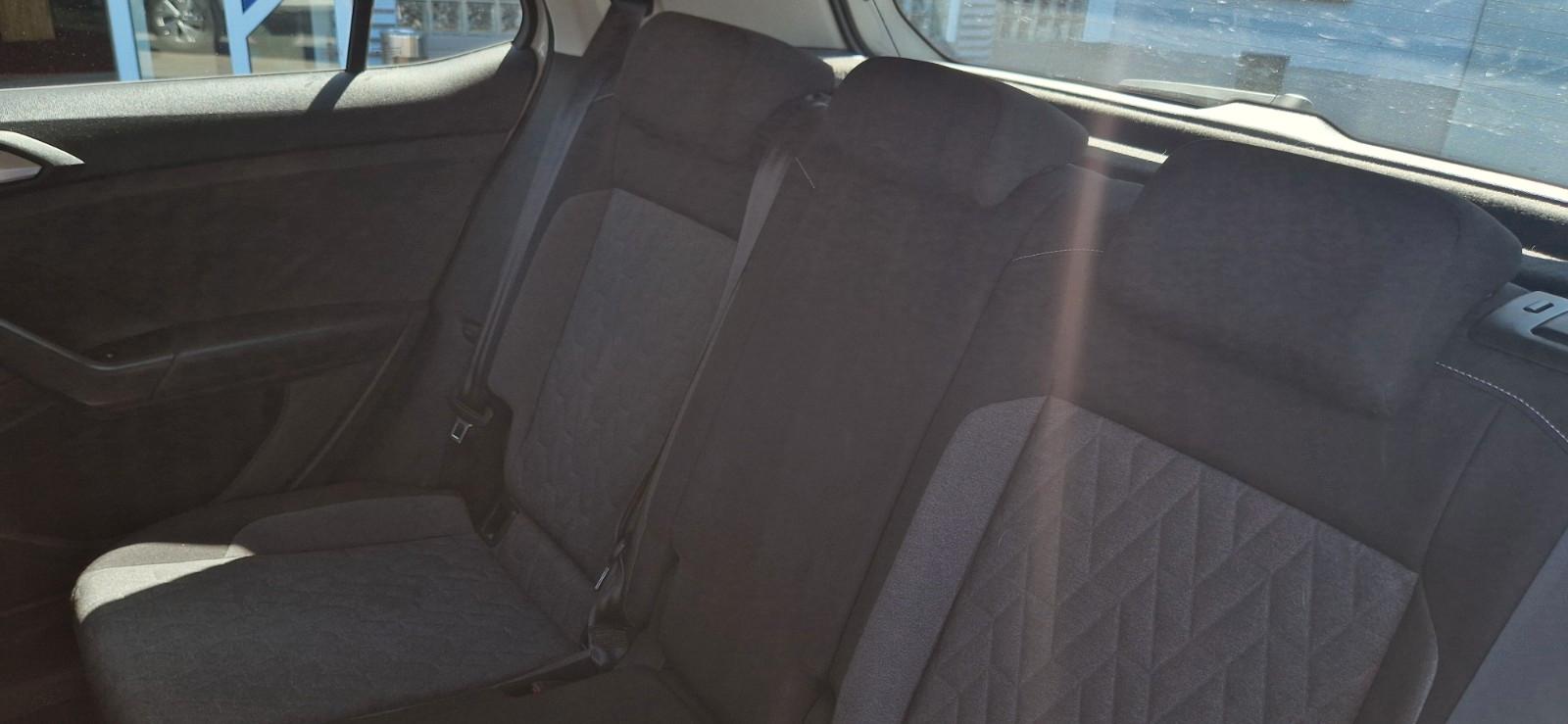 Volkswagen T-Cross StyleIQLEDKamera ACC Ascotgrau