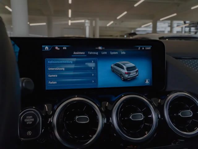 Mercedes-Benz B 180 Progressive