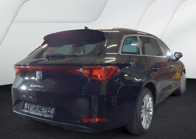 Seat Leon 1.5 eTSI Sportstourer Style