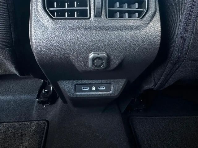 Dacia Bigster Hybrid 155