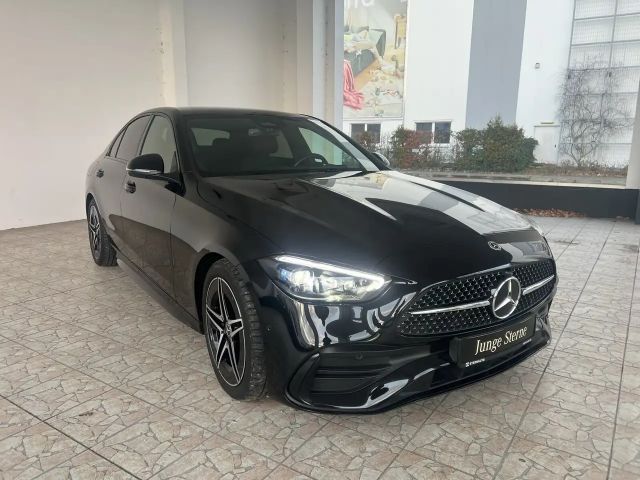 Mercedes-Benz C 300 4MATIC AMG Line Sedan