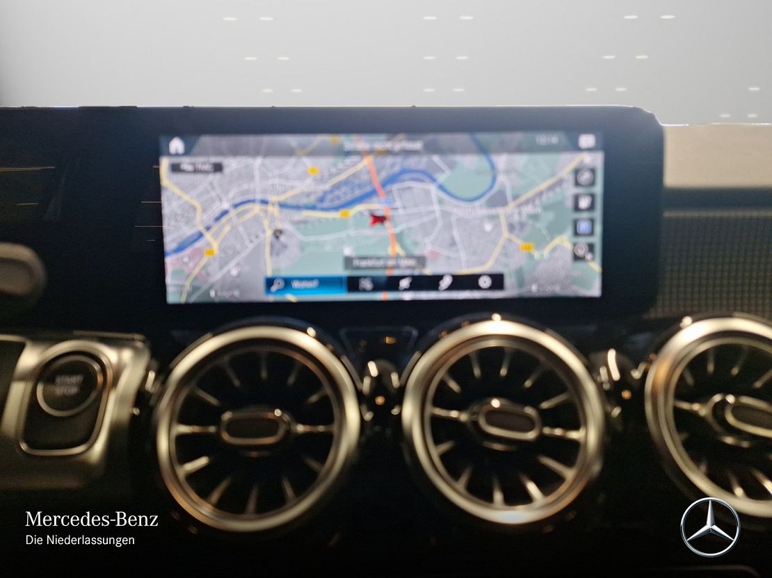 Mercedes-Benz EQB 250