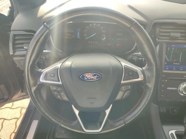 Ford Mondeo ST Line Wagon