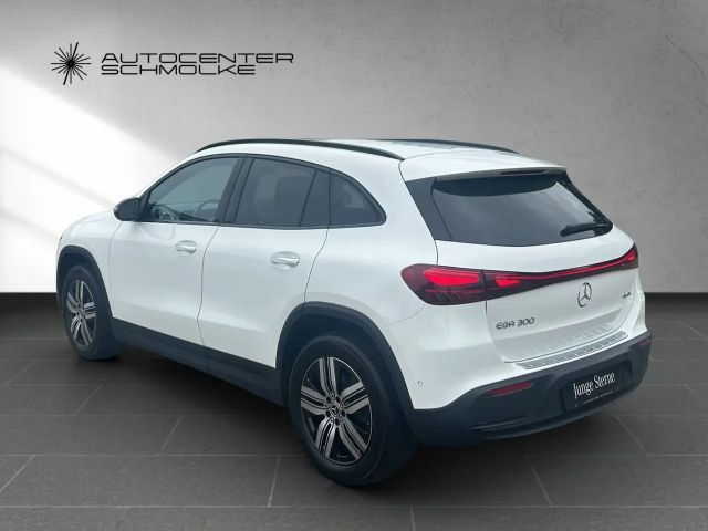 Mercedes-Benz EQA 300 4MATIC Advanced
