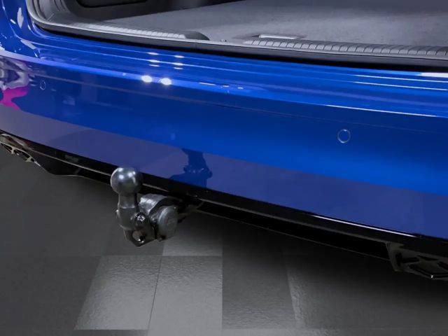 Volkswagen Golf 1.5 TSI R-Line Variant