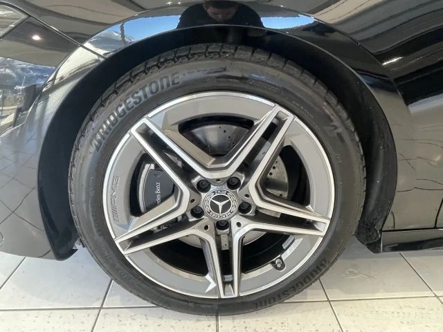 Mercedes-Benz CLA 200 AMG Line Coupé