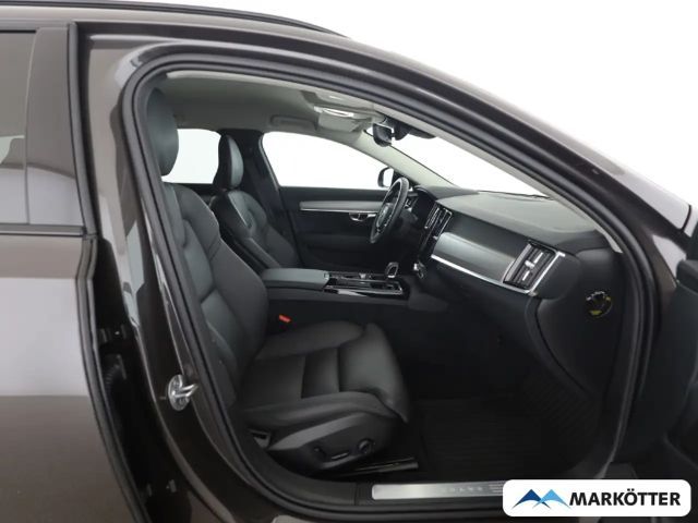 Volvo V90 AWD Dark Plus T6