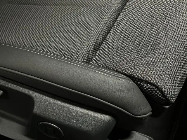 Audi A6 40 TDI Avant Quattro S-Line