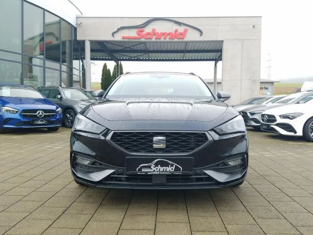 Seat Leon 1.5 eTSI FR-lijn Sportstourer