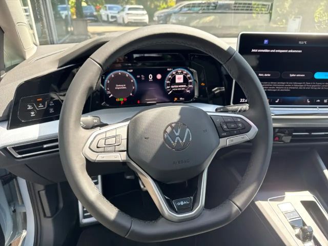 Volkswagen Golf 1.5 eTSI IQ.Drive